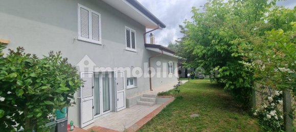 Casa de 3 dormitorios en Massa, Italy No. 169213 7