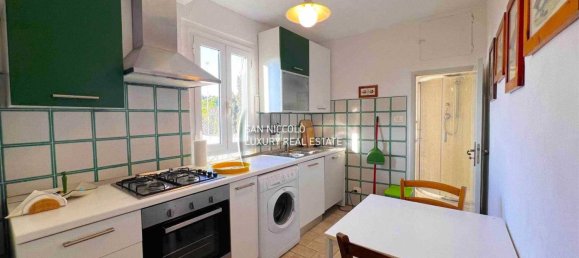 2 Schlafzimmer Wohnung in Florence, Italy, Nr. 195569 5