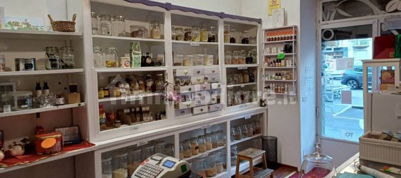 2 rooms Commercial property in Turin, Italy No. 155048 10