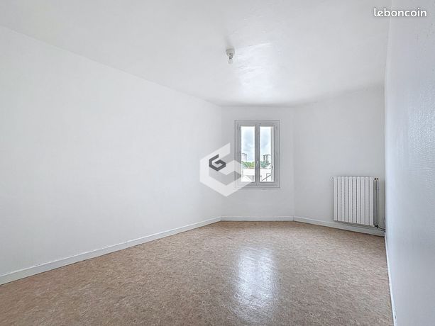 Apartamento de 2 dormitorios en Reims, France No. 314162