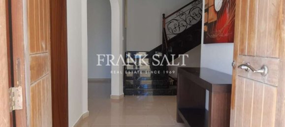 Villa de 3 dormitorios en Saint Julian's, Malta No. 10658 13