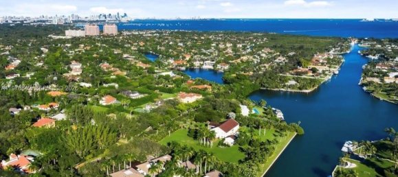 3 bedrooms Commercial property for rent in Miami, Miami-Dade, Florida, USA № 615147 2