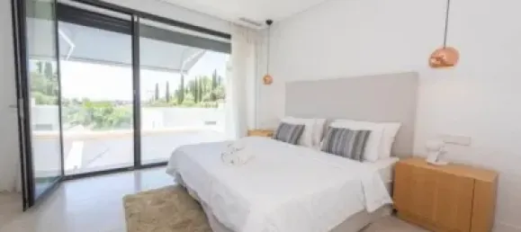 Villa de 7 dormitorios en Marbella, Spain No. 140378 13
