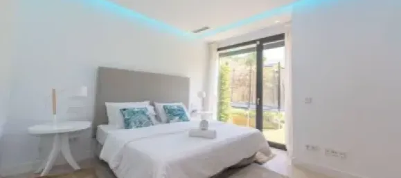 Villa de 7 dormitorios en Marbella, Spain No. 140378 14