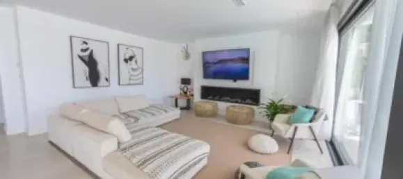 Villa de 7 dormitorios en Marbella, Spain No. 140378 10