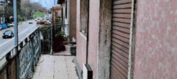 Квартира с 2 комнатами в Варесе, Италия № 11292 13