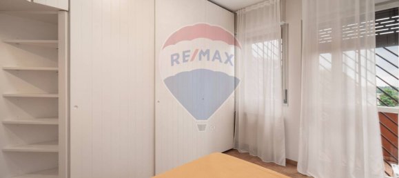 Apartamento de 3 dormitorios en Monza, Italy No. 352700 32