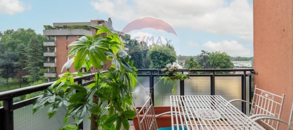 Apartamento de 3 dormitorios en Monza, Italy No. 352700 16