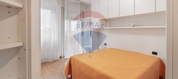 Apartamento de 3 dormitorios en Monza, Italy No. 352700 31