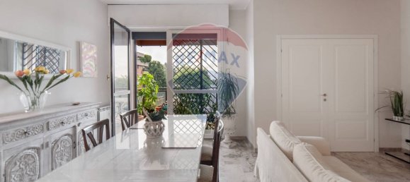 Apartamento de 3 dormitorios en Monza, Italy No. 352700 15