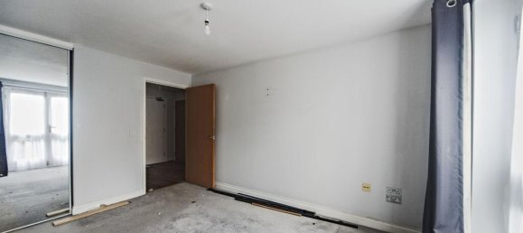 1 bedroom Apartment in Purley, United Kingdom No. 8085 7
