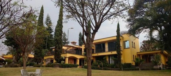 8 bedrooms House in Morelos, Mexico No. 181456 2