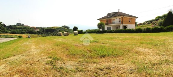 Земельный участок 595м² в Касторано, Италия № 68496 4