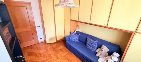 2 bedrooms Apartment in Florence, Italy No. 332522 18