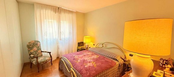 2 bedrooms Apartment in Florence, Italy No. 332522 16