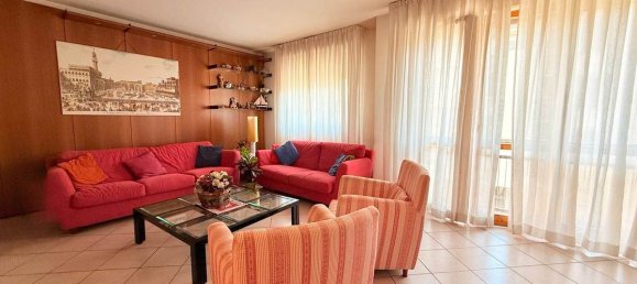 2 bedrooms Apartment in Florence, Italy No. 332522 9