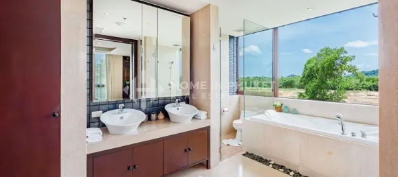 2 bedrooms Condominium for sale in Phuket, Southern Thailand, Thailand № 70753 17