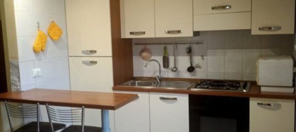 3 rooms Apartment in Montesilvano, Italy No. 293329 5