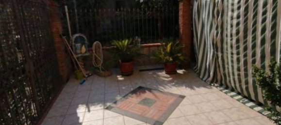 4 Schlafzimmer Wohnung in Marigliano, Italy, Nr. 327085 8