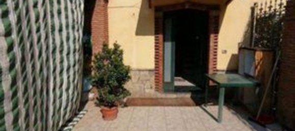 4 Schlafzimmer Wohnung in Marigliano, Italy, Nr. 327085 17