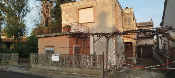 10 rooms House in Conselice, Italy No. 158702 2