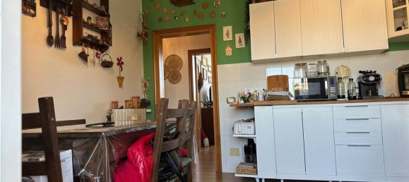 3 rooms Apartment in Livorno, Italy No. 215611 8