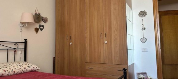 3 rooms Apartment in Livorno, Italy No. 215611 15