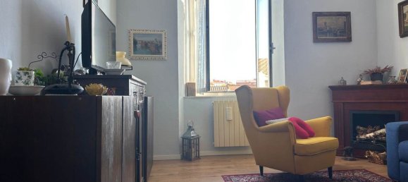 3 rooms Apartment in Livorno, Italy No. 215611 3