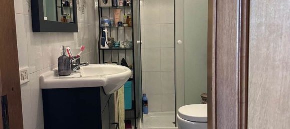 3 rooms Apartment in Livorno, Italy No. 215611 19