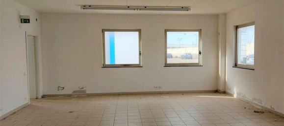 Lagerhaus in Sardinia, Italy 1548m², Nr. 377925 8