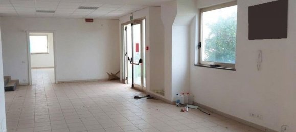 Lagerhaus in Sardinia, Italy 1548m², Nr. 377925 4