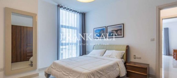 3 bedrooms Penthouse in Sliema, Malta No. 8809 10