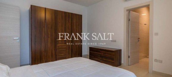 3 bedrooms Penthouse in Sliema, Malta No. 8809 11