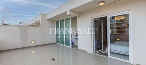 3 bedrooms Penthouse in Sliema, Malta No. 8809 3