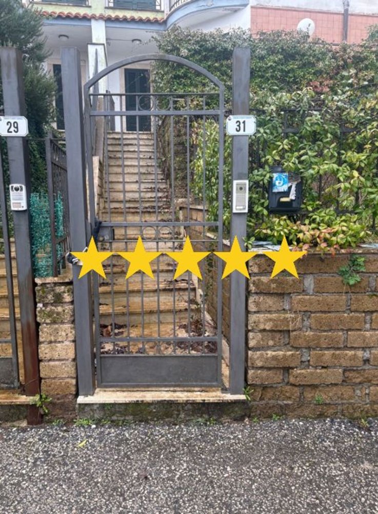 Apartamento de 4 habitaciónes en Monte Compatri, Italy No. 13303