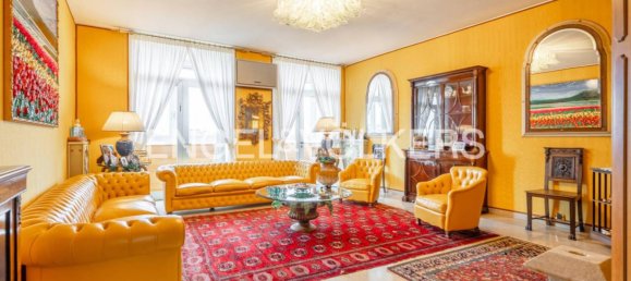 3 bedrooms Apartment in Milan, Italy No. 246756 20