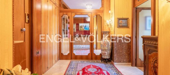 3 bedrooms Apartment in Milan, Italy No. 246756 13