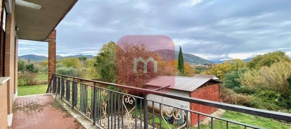 Квартира с 3 спальнями в Каве, Италия № 105944 7