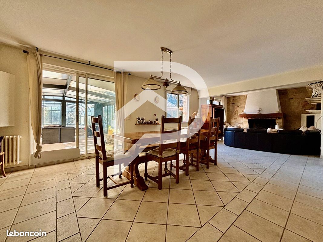 3 bedrooms House in Trignac, France No. 97615