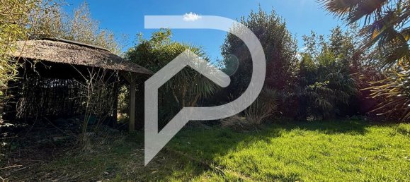 3 bedrooms House in Trignac, France No. 97615 15