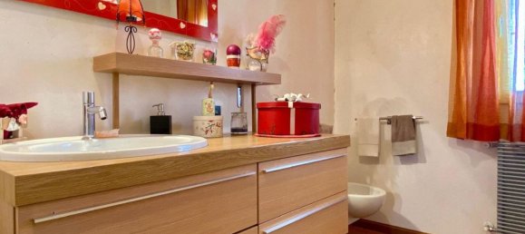 Casa de 4 divisões em Vicenza, Italy N.º 223790 24