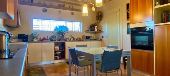 Casa de 4 divisões em Vicenza, Italy N.º 223790 8