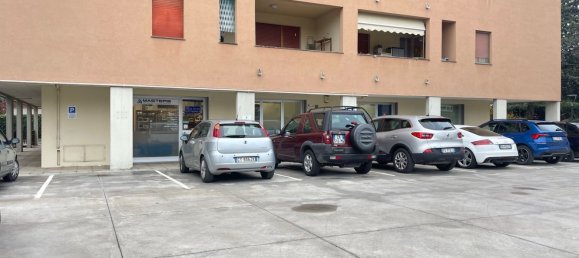 3-Zimmer Gewerbliche Immobilie in Perugia, Italy, Nr. 176727 6