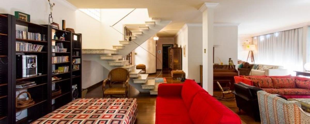 Casa de 3 dormitorios en Sao Paulo, Brazil No. 512173