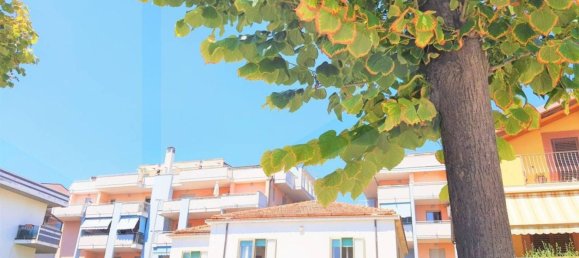 Casa de 11 habitaciónes en Montesilvano, Italy No. 22367 25