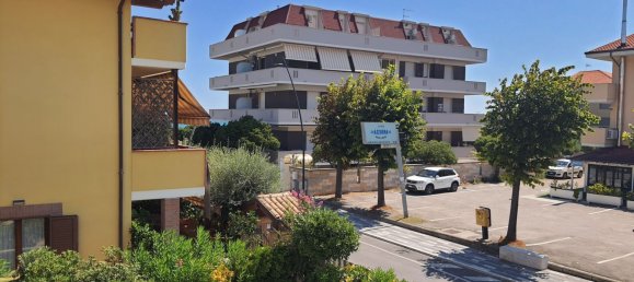 Casa de 11 habitaciónes en Montesilvano, Italy No. 22367 31