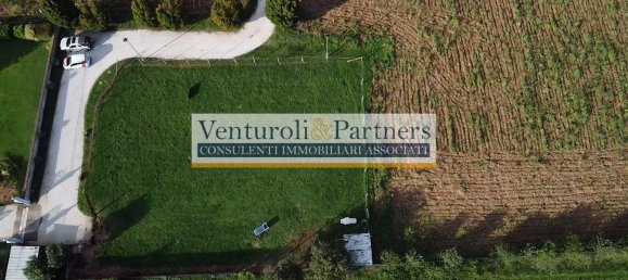 Земельный участок в Бедиццоле, Италия № 359626 5