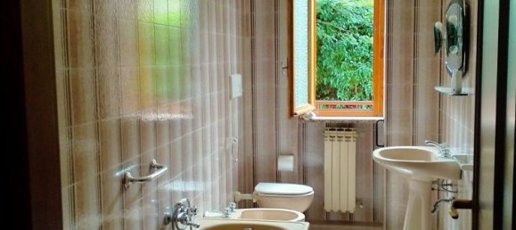 2 bedrooms Apartment in Rubiana, Italy No. 345665 8