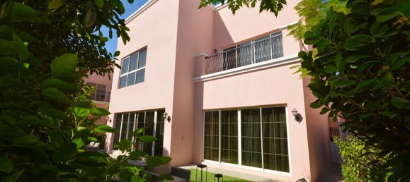 4 bedrooms Villa in Nadd Al Sheba, UAE No. 493 14