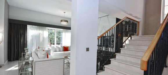 4 bedrooms Villa in Nadd Al Sheba, UAE No. 493 8